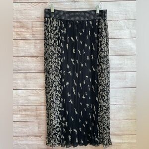 MAGIC PLEATED‎ MODEST MAXI SKIRT IN BLACK AND CREAM PRINT